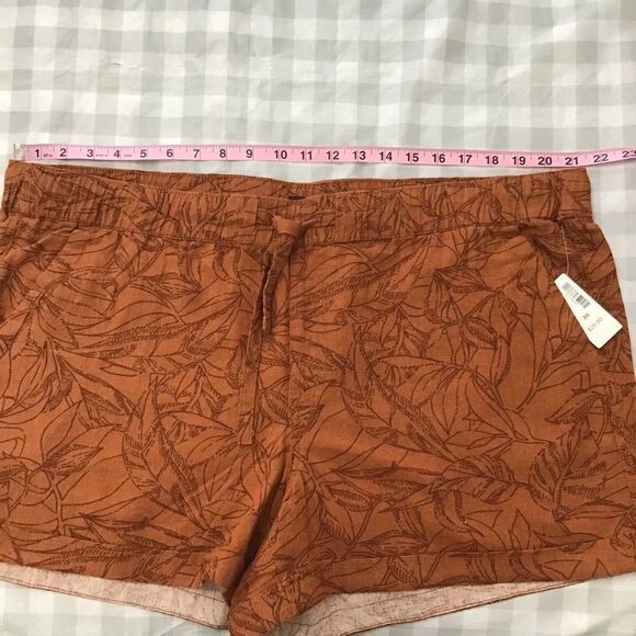 2/40$  NWT Reitmans linen blend shorts bermudas size 20 plus size elastic waist - Picture 8 of 11